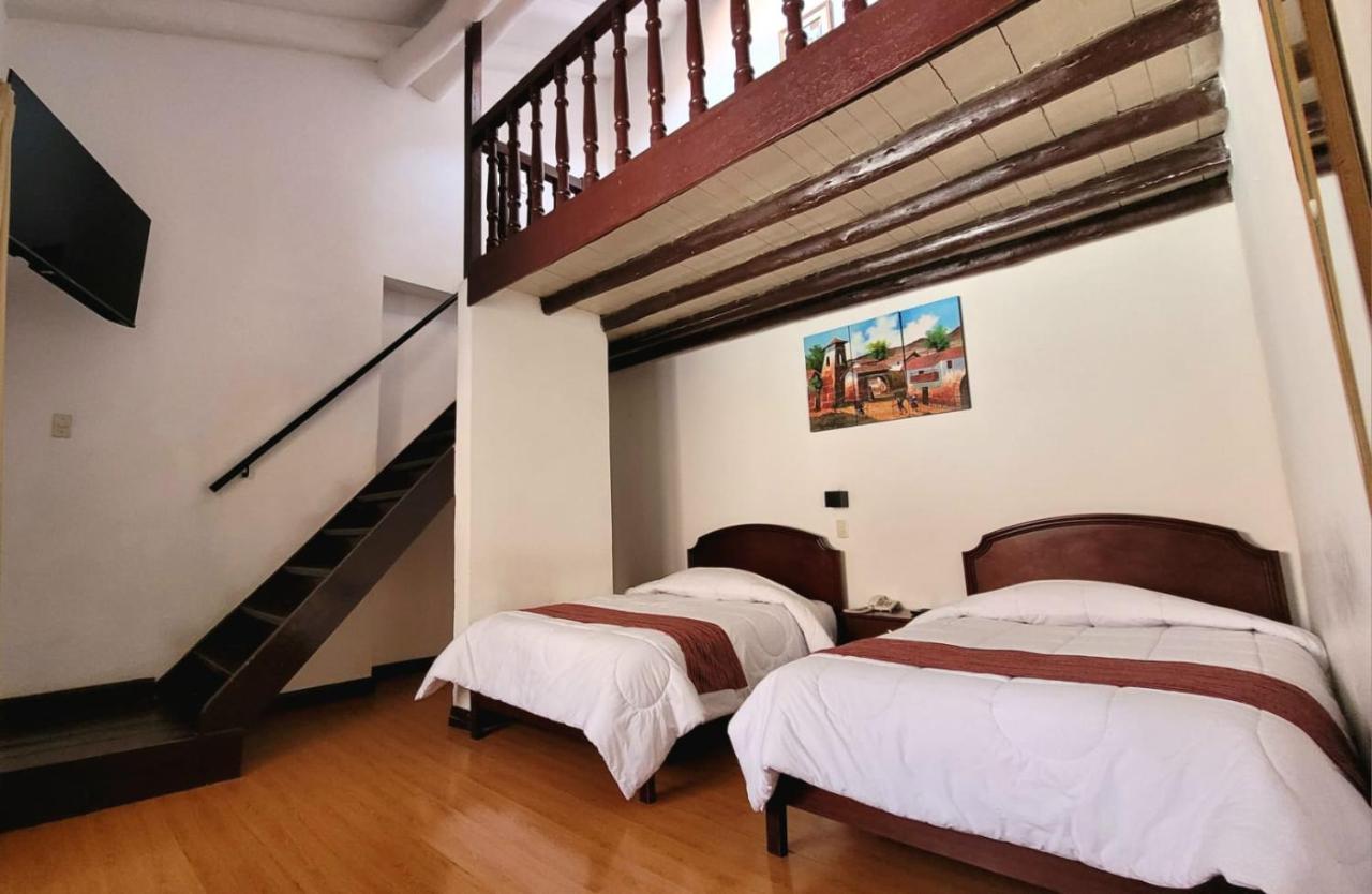 Hotel Cusco Plaza Saphi Esterno foto
