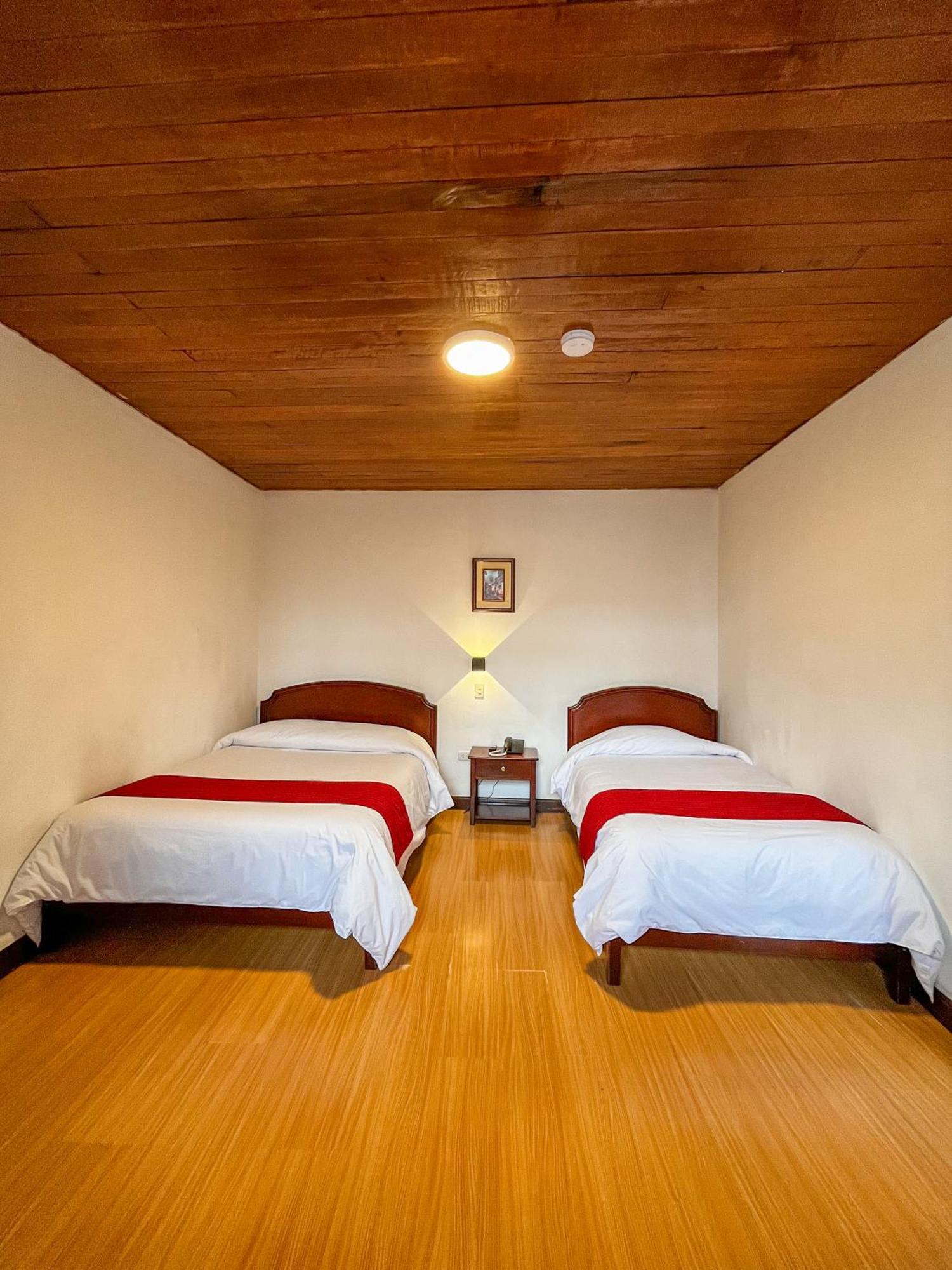 Hotel Cusco Plaza Saphi Esterno foto