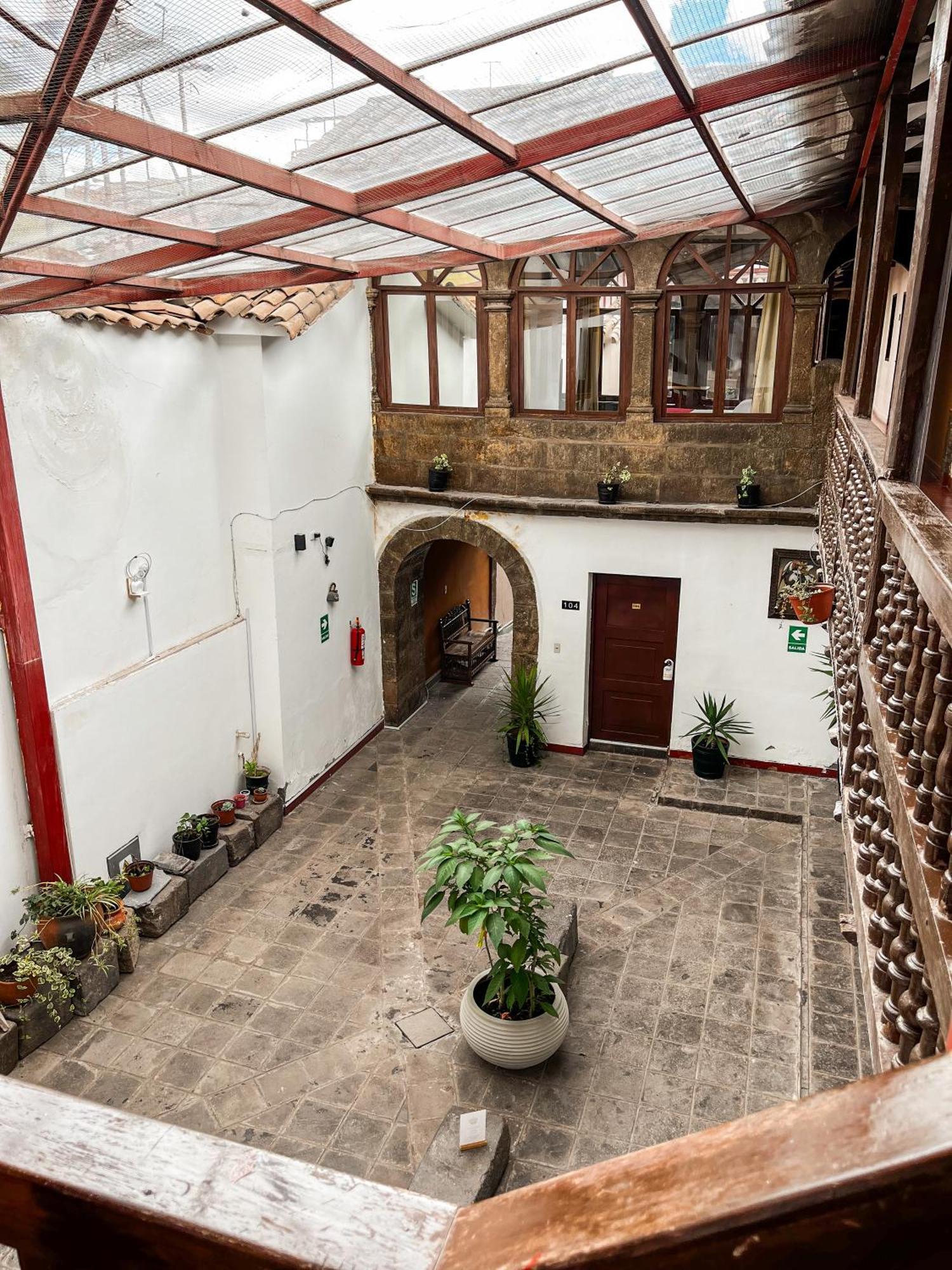 Hotel Cusco Plaza Saphi Esterno foto