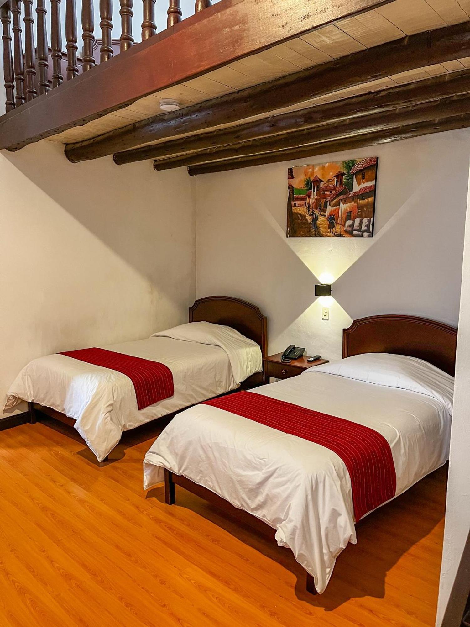 Hotel Cusco Plaza Saphi Esterno foto
