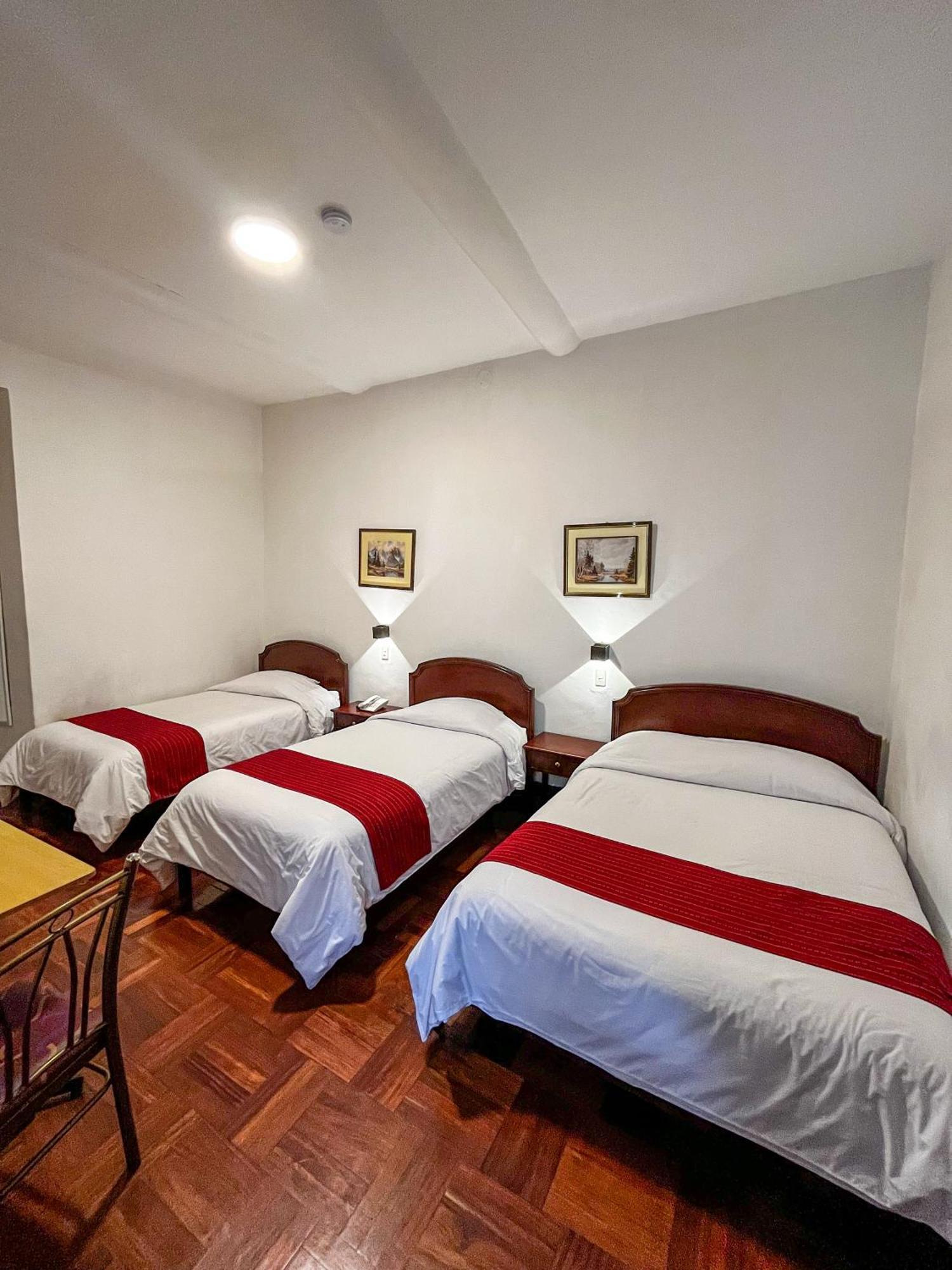 Hotel Cusco Plaza Saphi Esterno foto