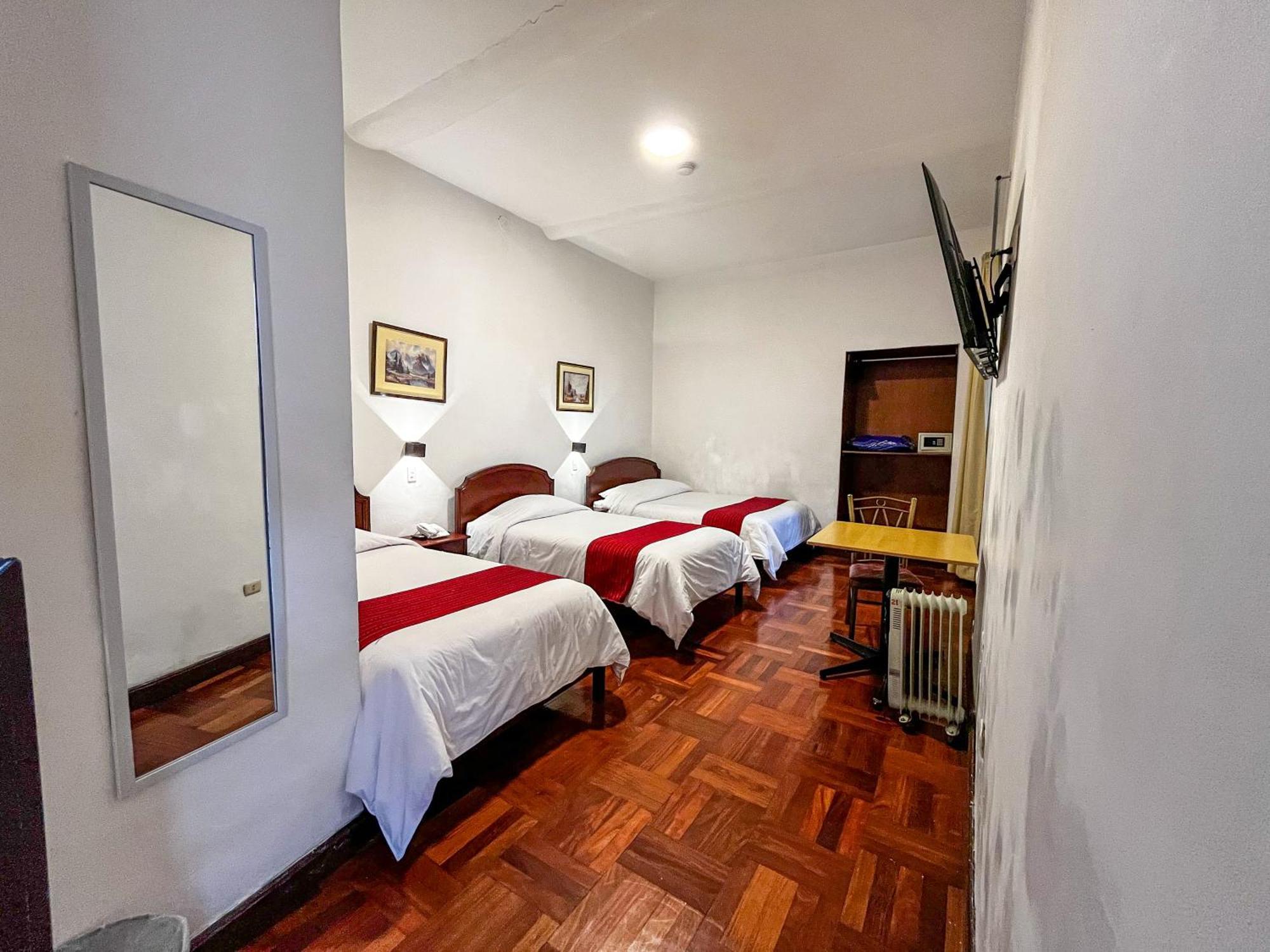 Hotel Cusco Plaza Saphi Esterno foto